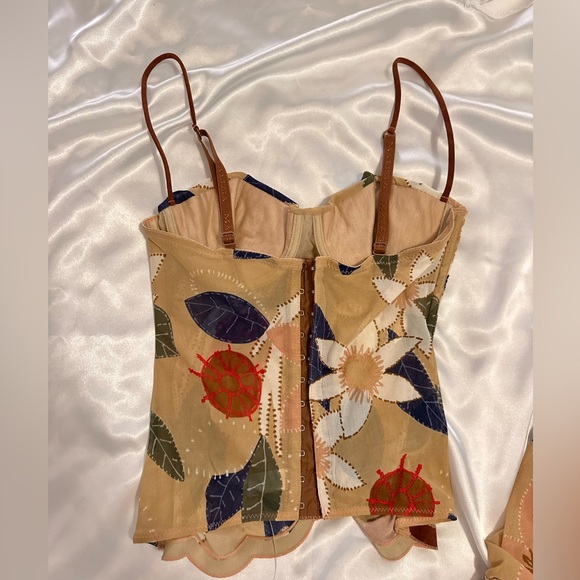 La Perla Floral Set, corset and panties. - Picture 11 of 15